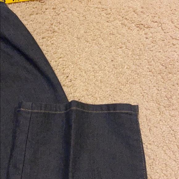 LizWear “Jeans” - Picture 12 of 16